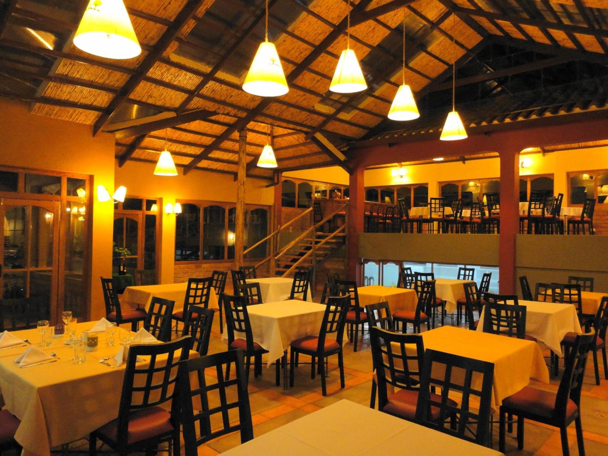 Hotel Pisonay Pueblo Urubamba Esterno foto